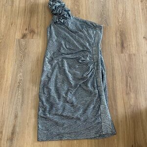 Adrianna Papell one shoulder soft metallic blue silver w off shoulder w ruffle